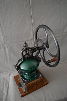 Mlynček na kávu Peugeot  A 1 - 9