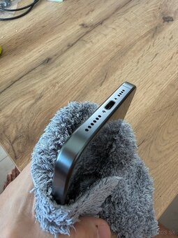 iPhone 15 Pro Max 512GB - 9