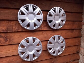 Puklice Cosmos 13, sada - 9