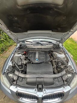 Predám BMW 320d x drive - 9
