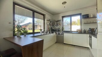 5i RD v Báhoni s garážou a krásnym pozemkom 1 374 m2 v... - 9