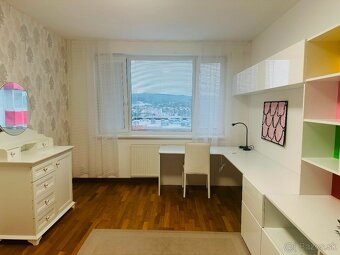 Stylovy 3-izbovy byt v Dubravke na prenajom - 9