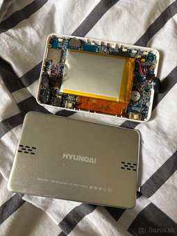 Nokia n8 + LG km570 + hyndai - 9