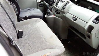 Opel Vivaro - 9
