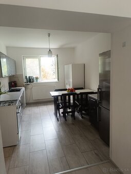 2izbový byt tehla po rekonštrukcii Staré Mesto Žilina Holléh - 9
