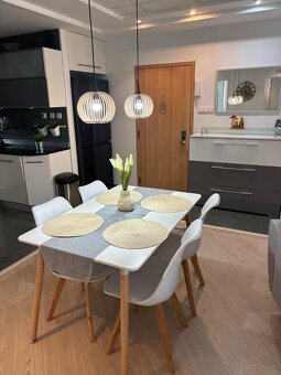 ✨ LUXUSNÝ 3-IZBOVÝ BYT PO KOMPLETNEJ REKONŠTRUKCII - 9