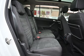 Volkswagen Touran Highline - 9