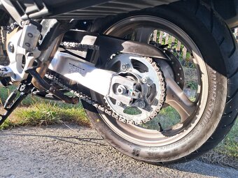 Honda XL 1000 V Varadero - 9