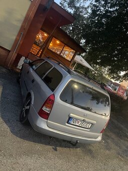 Predám Opel astra g 1,6 caravan - 9