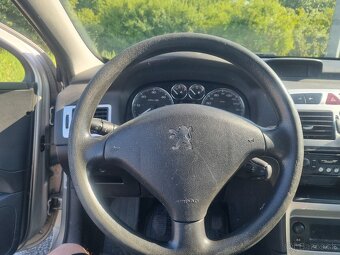 Peugeot 307 - 9