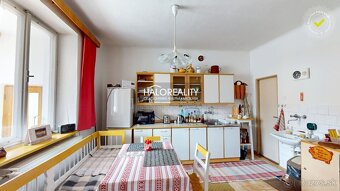 HALO reality - Predaj, rodinný dom Važec, Jána Hálu - ZNÍŽEN - 9