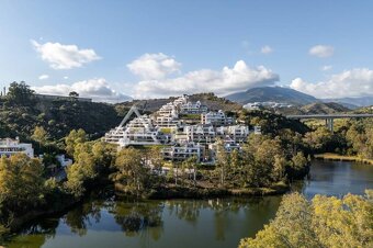 Nueva Andalucia, Penthouse Aloha Lake – 3-spálňový apartmán  - 9