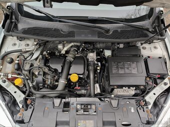 Renault Megane Grandtour 1.5dci 81kw rv7/2013 nová STK/EK - 9
