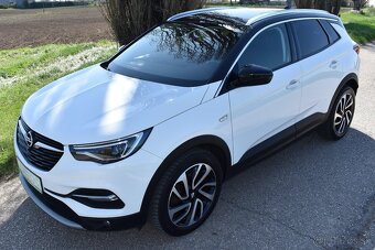 Opel Grandland 1.5 CDTi ULTIMATE FULL VÝBAVA - 9