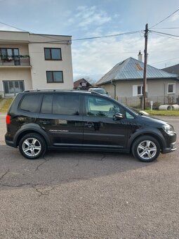 TOURAN CROSS 2.0TDI 103KW ...2012... SK ŠPZ - 9