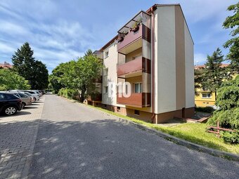 Blízko centra - čerstvo prerobený 2i byt na prenájom - balkó - 9