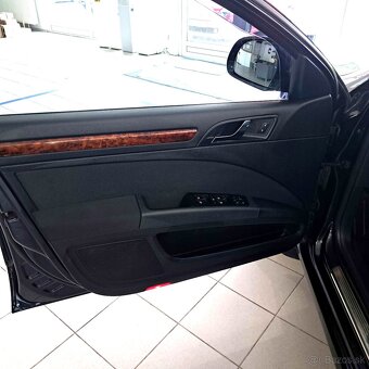 SUPERB 2.0 TDI 4x4 - 9