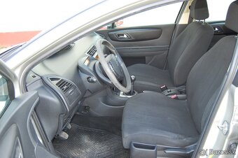 Citroen C4 1.6i 16V - 9