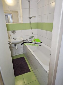 REZERVOVANÉ Prenájom – jednoizbový byt v centre Senice - 9