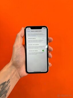 Apple iPhone 11 64gb - TOP STAV - White - 9