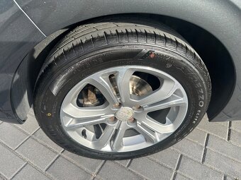 Peugeot 208 1.4 VTi Allure 70kW - 9