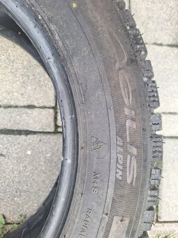 MICHELIN Agilis Alpin 215/60 R17 C - 9