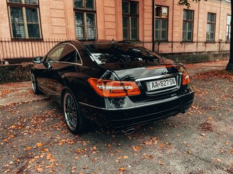 MERCEDES-BENZ W207 E350 CDi - COUPE - 9