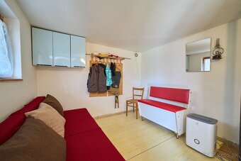 Predaj chatky s veľkou záhradou, vinica, Bzince pod Javorino - 9