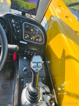 Manipulátor JCB 525-60 - 9