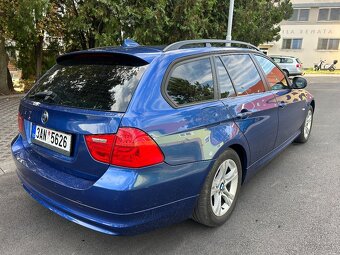 BMW Řada 3, 318D - 9