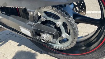 Yamaha FZ6 S2 72kW rv2007 STK 04/2029 - 9