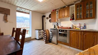 Rekreačná chata s vinohradom 608 m2, Jelenec, Nitra - 9