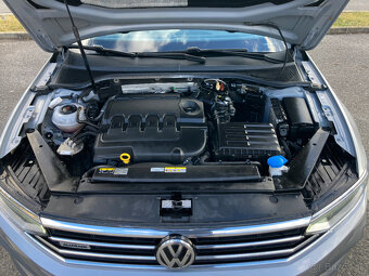Volkswagen Passat Alltrack 2.0 TDI 190 DSG 4Motion odp. DPH - 9