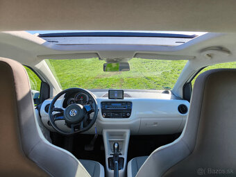 Elektromobil VW e-Up - strešné okno, letné+zimne pneu - 9