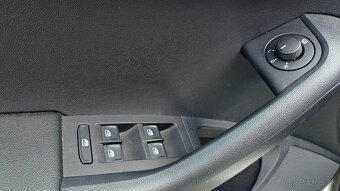 Predám Škoda Octavia Combi 1.5 TSI 110 kW DSG Ambition - 9