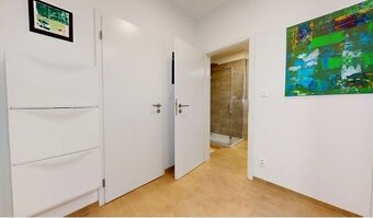 2 izb. byt. Vrútocká, 2/3 - loggia, parkovacie miesto - 9
