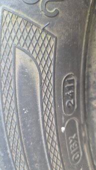 Pneu Kleber 225/50 R17 - 9