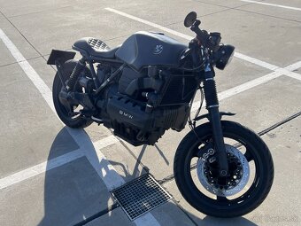 Predam unikátnu Cafe Racer BMW K100 - 9