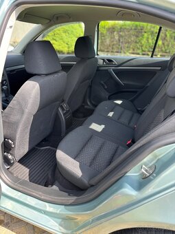 Škoda Octavia 2 rv. 2012 … 1.4 MPi - 9