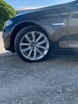 BMW Rad 5 Touring 520d 190k A/T - 9