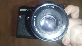 Zenit EM, Helios 44M-4, 2/58 - 9