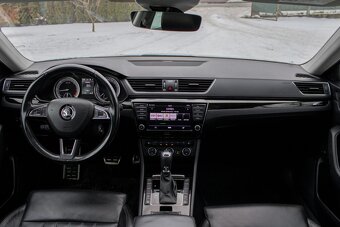 Škoda Superb 2.0 TDI L&K DSG - 9