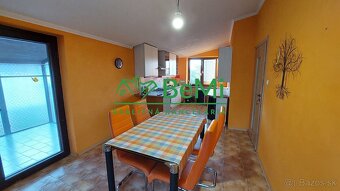 Predaj 5 izbový rodinný dom s veľkým pozemkom v obci Práznov - 9