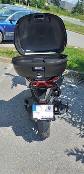 Honda Forza 350 - 9