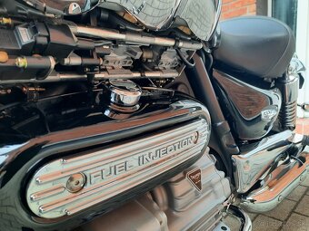 Triumph Rocket 3 15tis km Jedinečný stav - 9