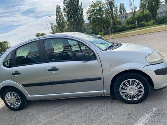 Na predaj: Citroën C3 1.4i,54kw, benzín, strieborná metalíza - 9