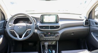 Hyundai Tucson 1.6 T-GDi Premium A/T 4x4 - 9