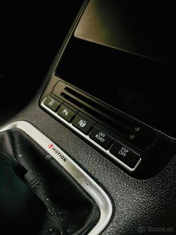 Volkswagen Tiguan 2.0 TDI 103kW, 2009, Angličan – pravostran - 9