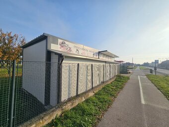 OBCHODNÝ PRIESTOR BERNOLÁKOVO - 9