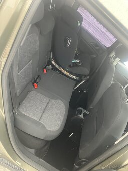 Škoda Yeti 2.0 tdi - 9